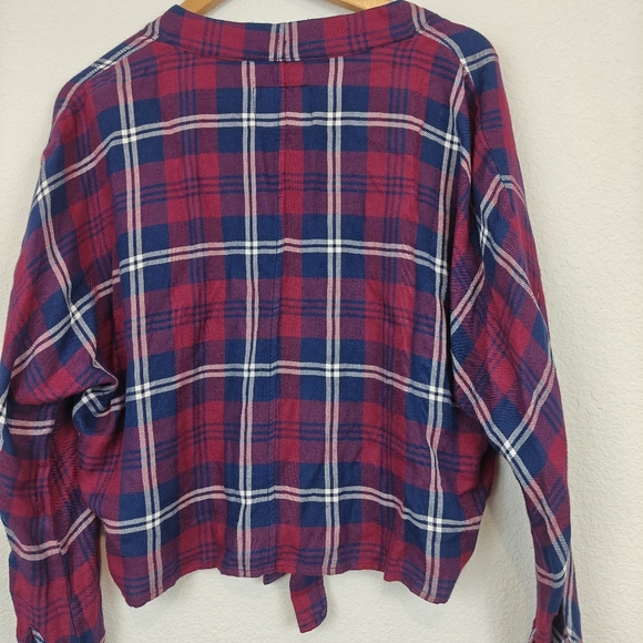 Rails Sloane Plaid Tie Waist Button Up Shirt Red Blue Size Small - Picture 12 of 12